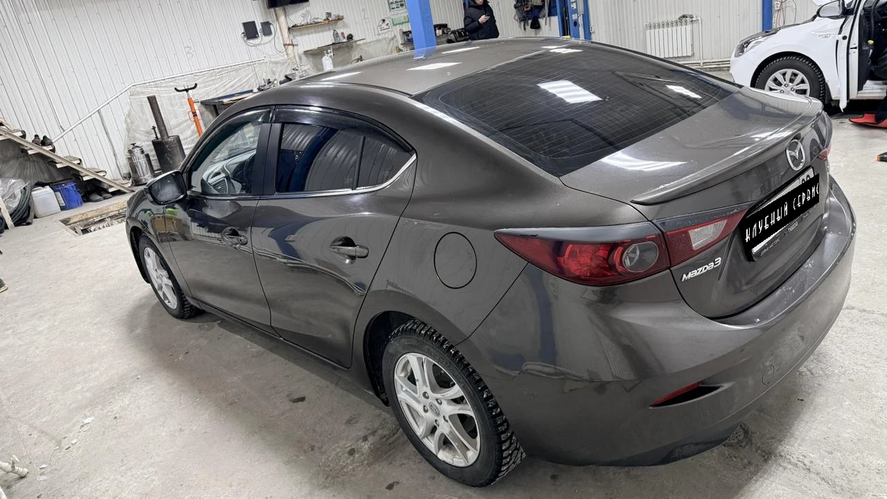 Mazda 3, 2014г, передний привод, автомат