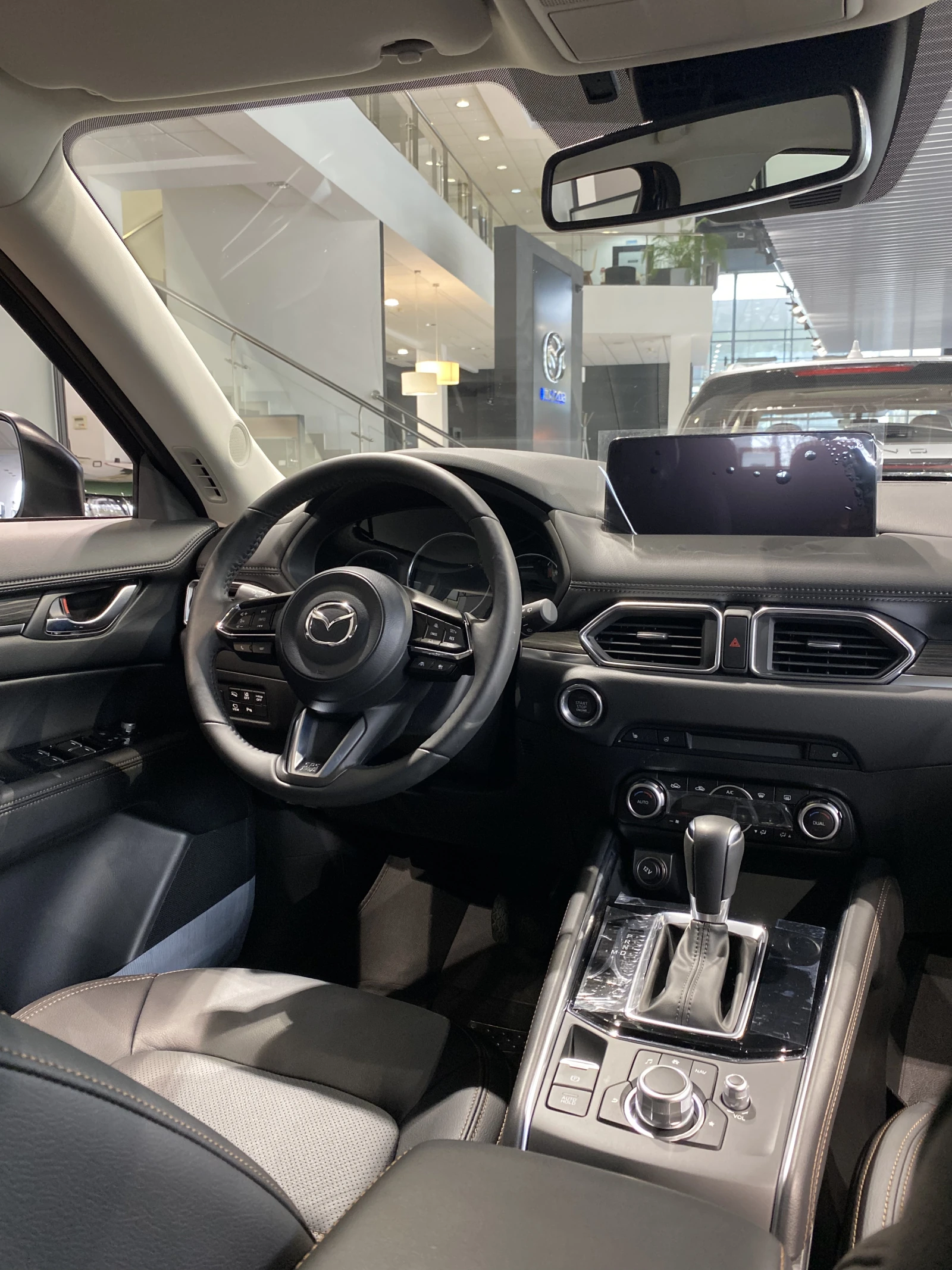 Mazda CX-5, 2025г, передний привод, автомат