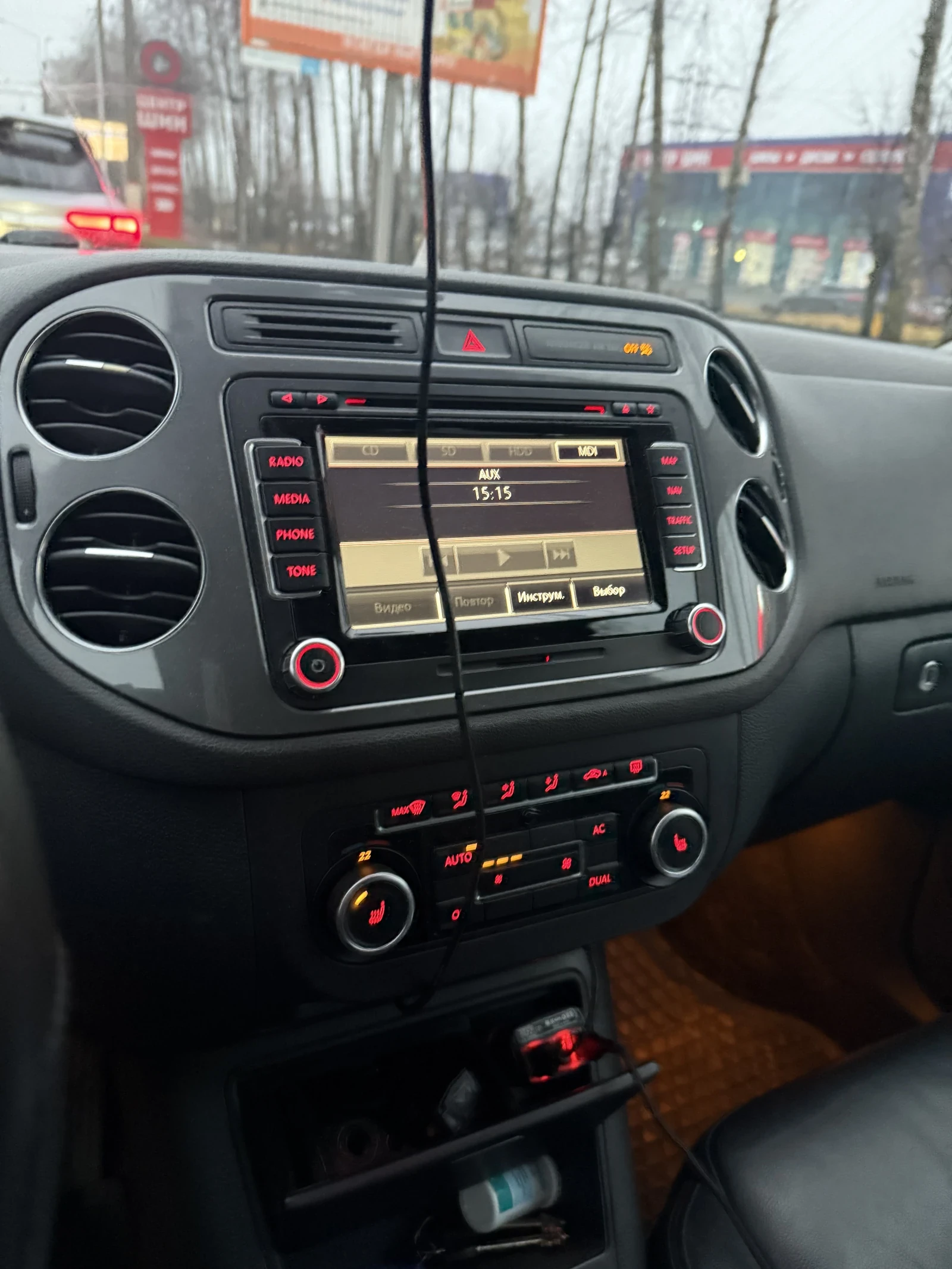 Volkswagen Tiguan, 2012г, полный привод, автомат