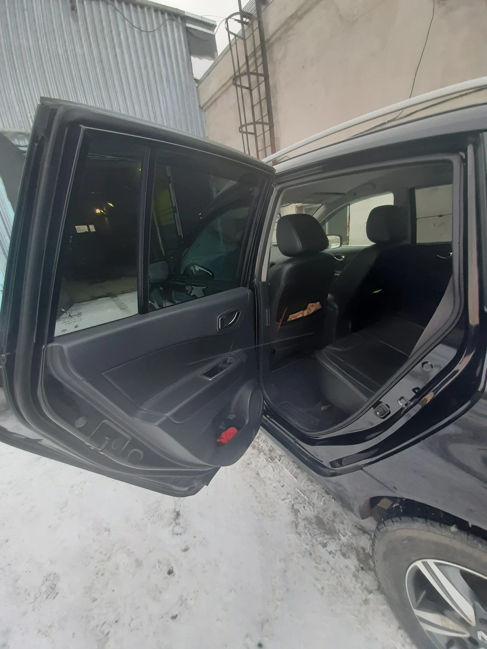 Renault Koleos, 2013г, полный привод, вариатор