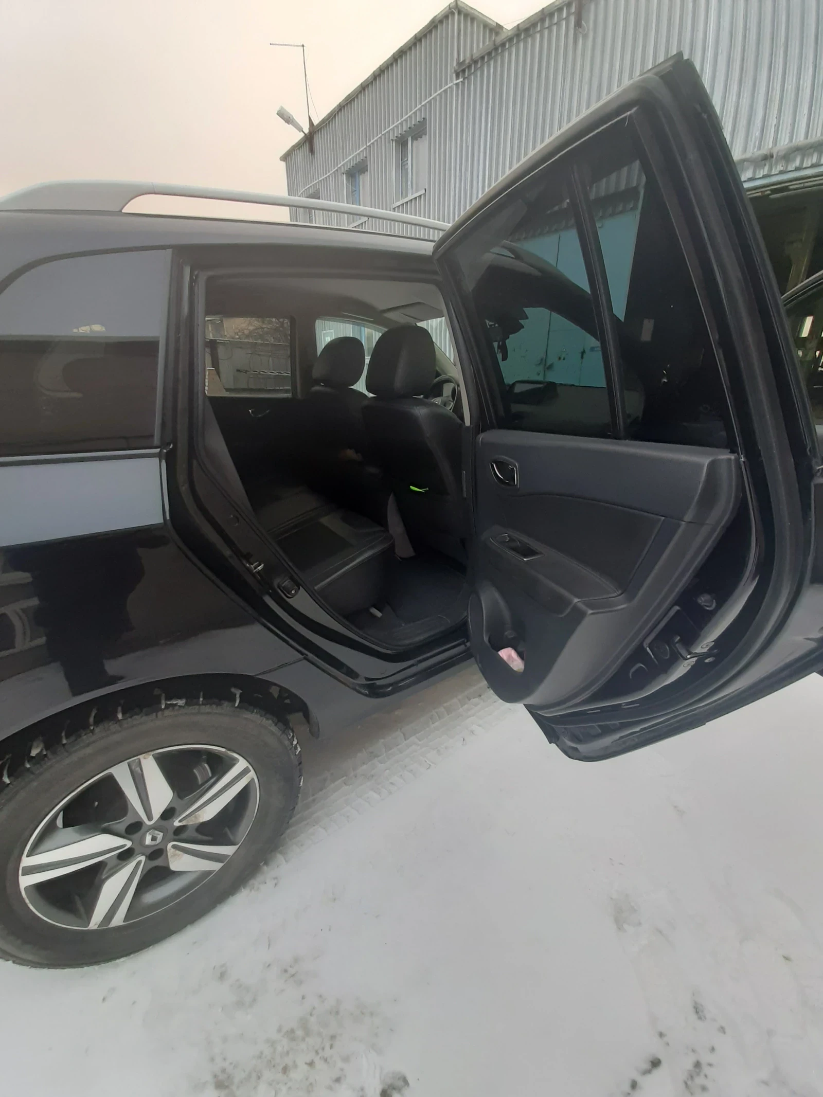 Renault Koleos, 2013г, полный привод, вариатор