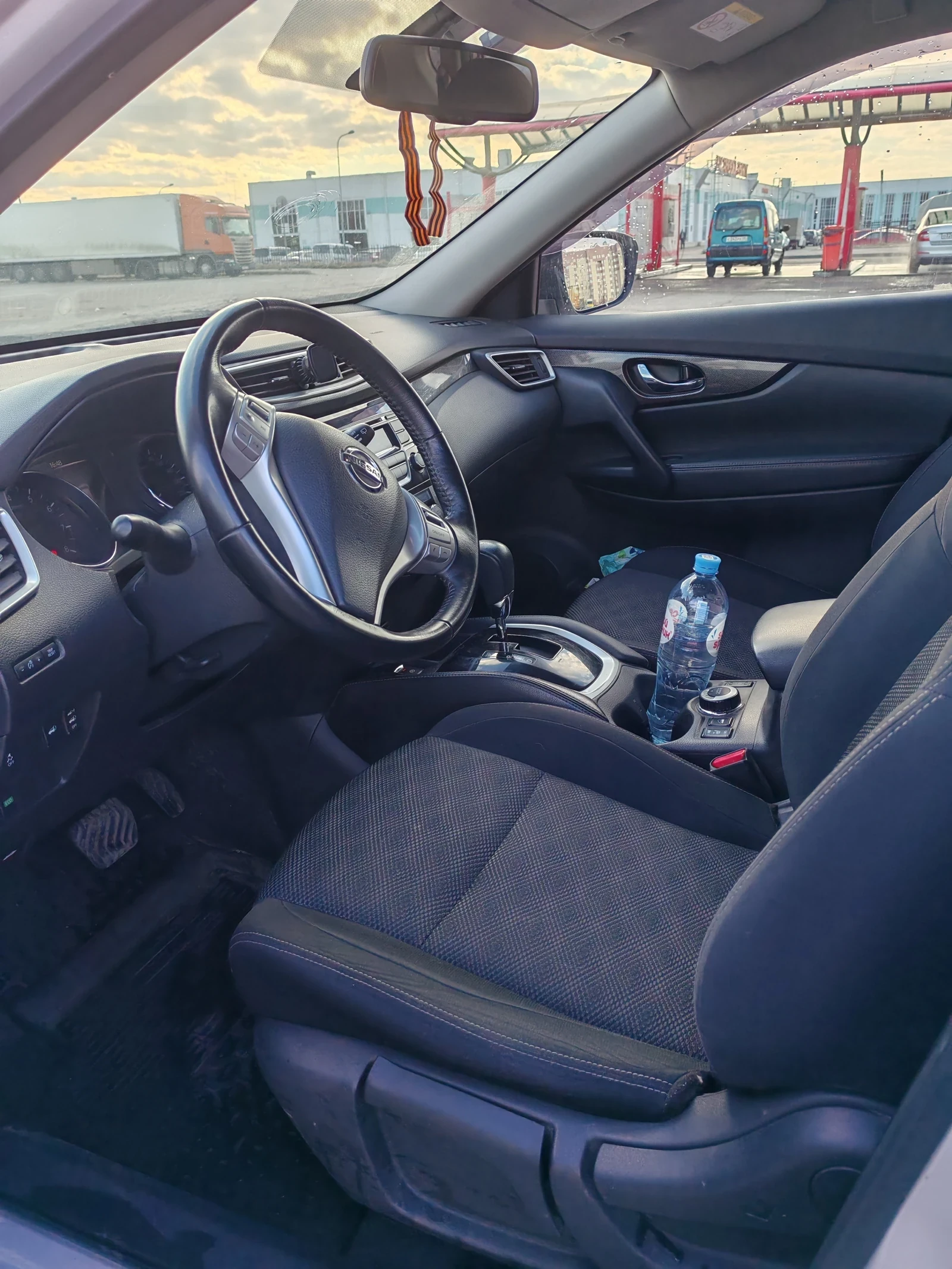 Nissan X-Trail, 2018г, полный привод, вариатор