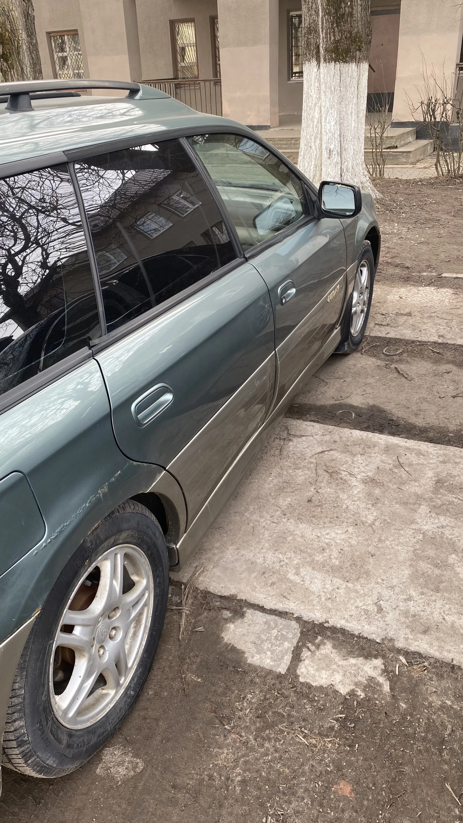 Subaru Outback, 2000г, полный привод, автомат