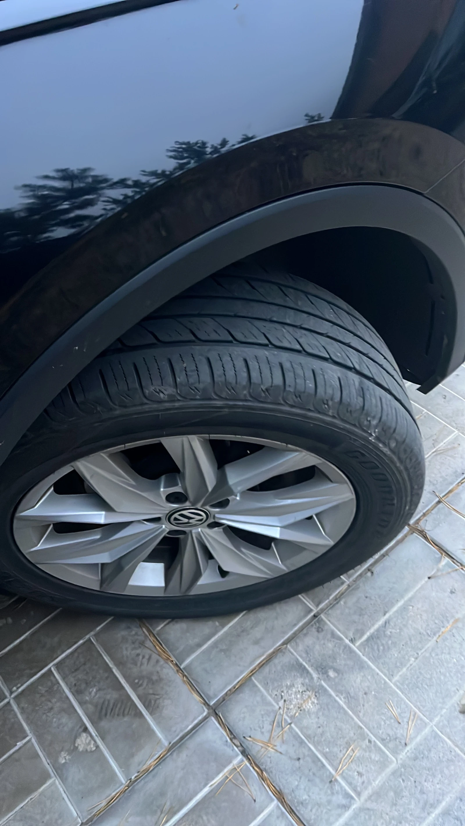 Volkswagen Tiguan, 2017г, полный привод, робот