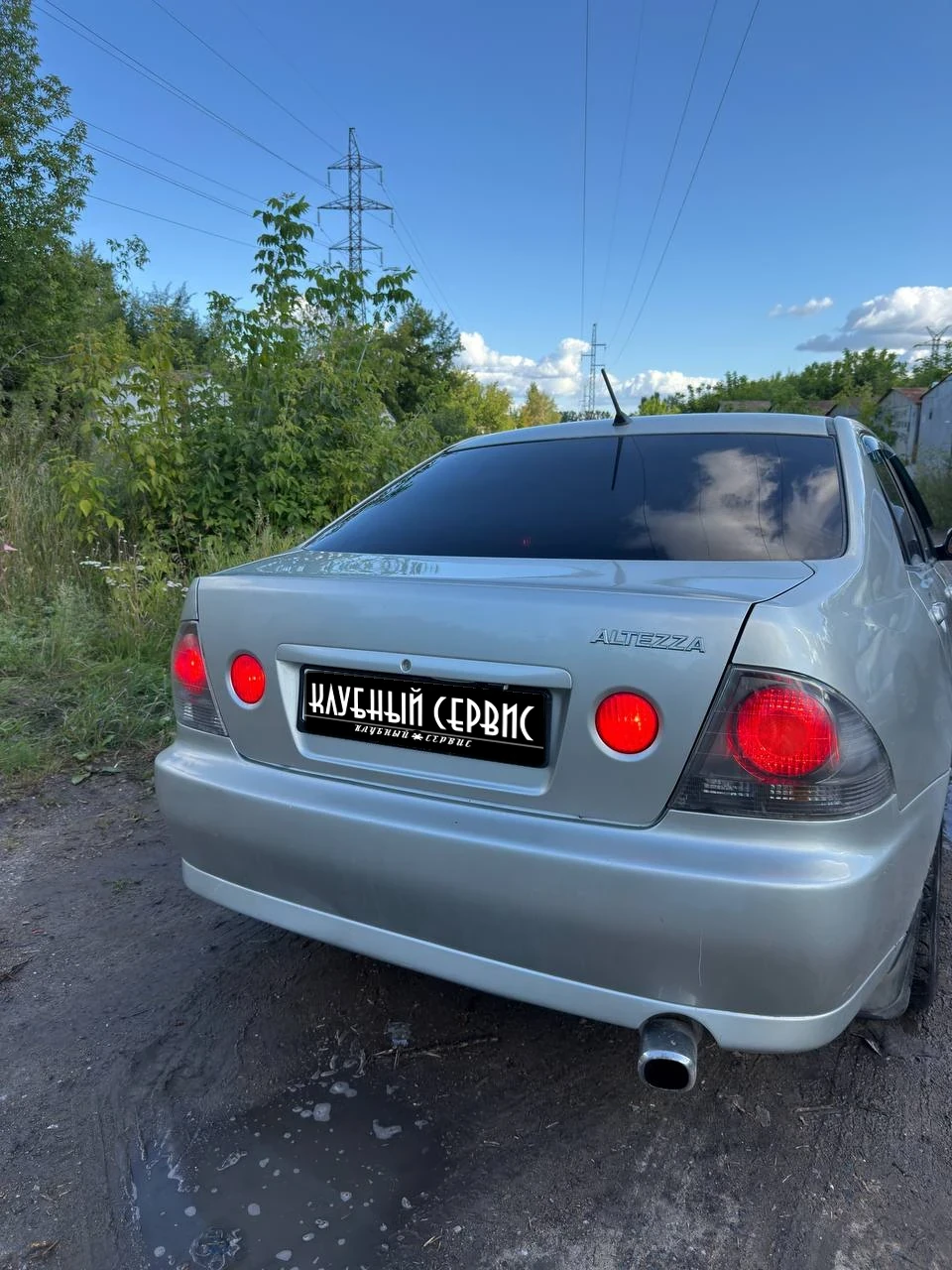 Toyota Altezza, 2004г, задний привод, автомат