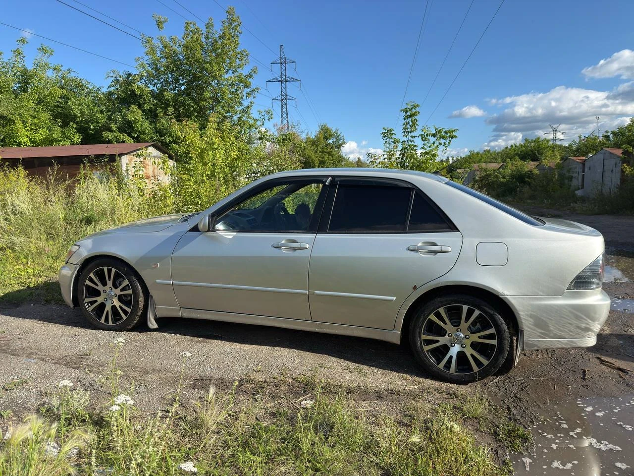 Toyota Altezza, 2004г, задний привод, автомат