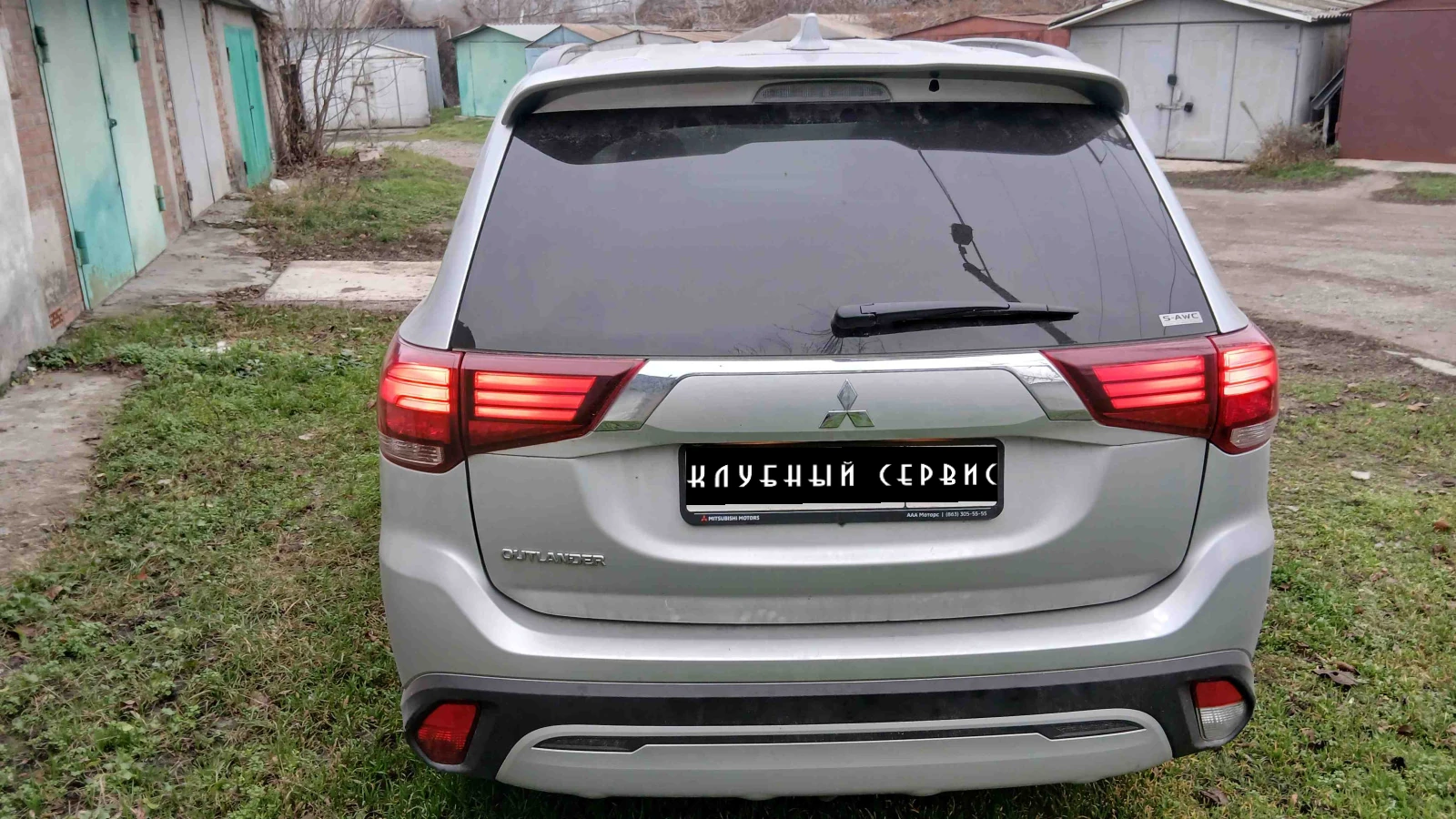 Mitsubishi Outlander, 2021г, полный привод, вариатор