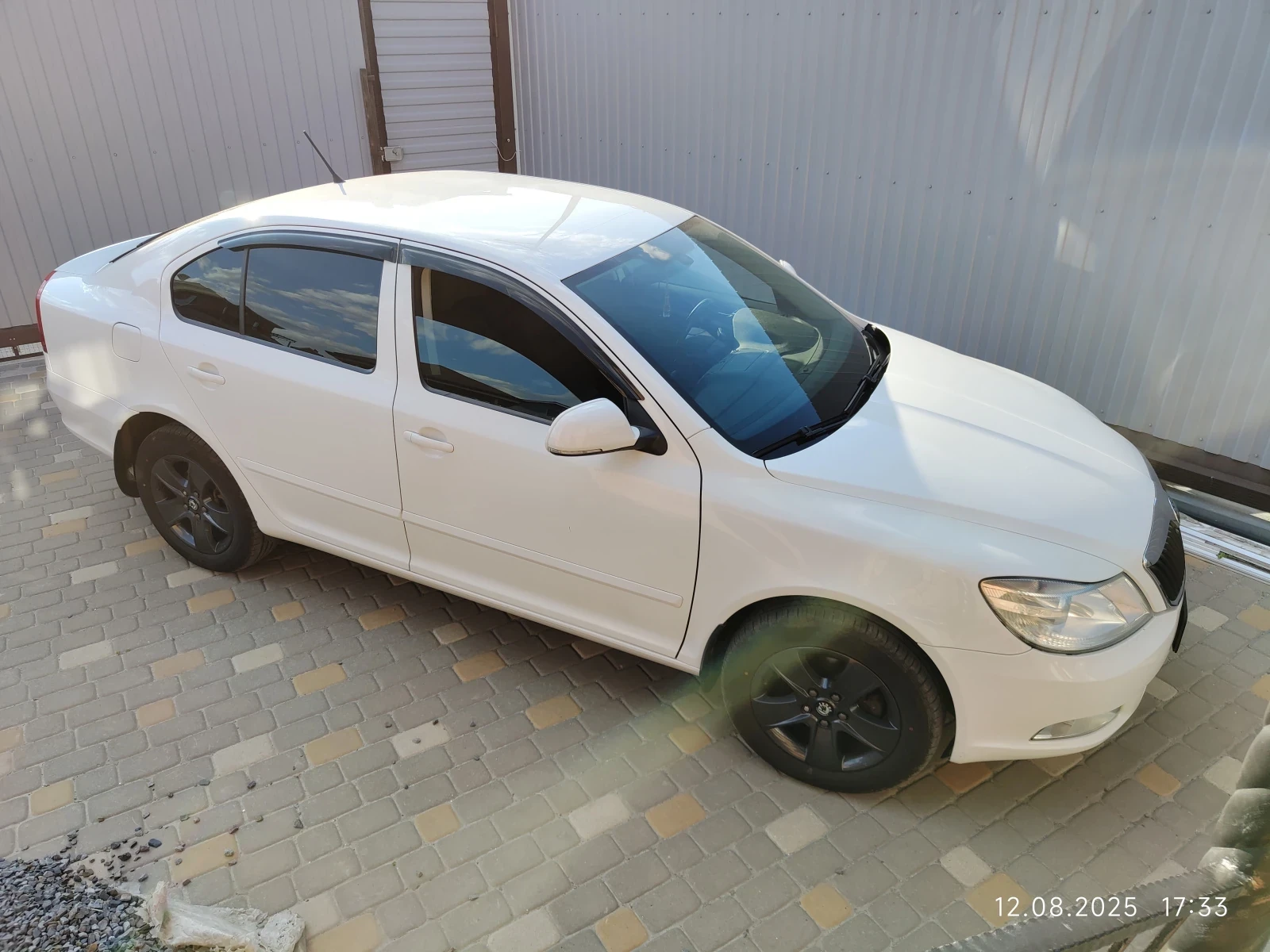 Skoda Octavia, 2012г, передний привод, автомат