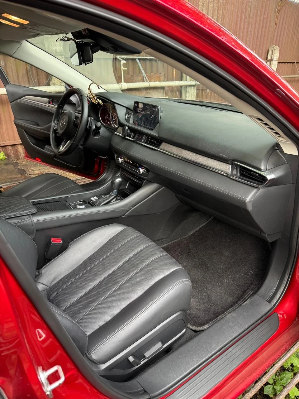 Mazda 6, 2019г, передний привод, автомат