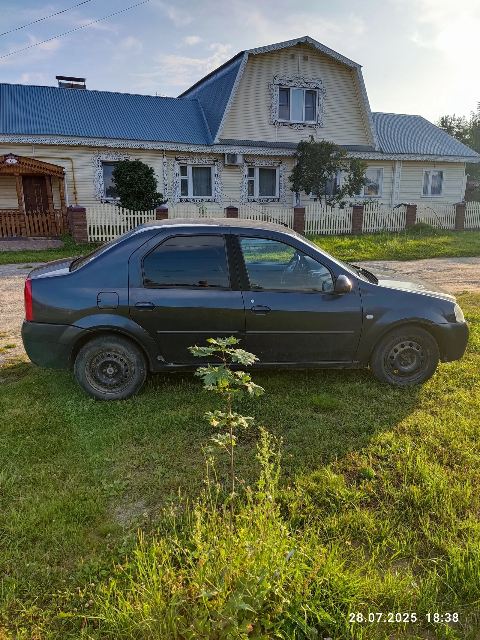 Renault Logan, 2008г, передний привод, механика