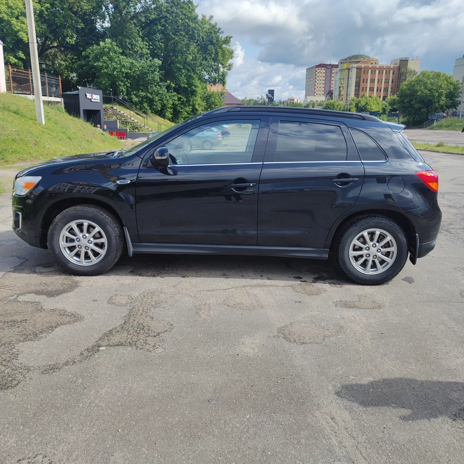 Mitsubishi ASX, 2012г, передний привод, вариатор