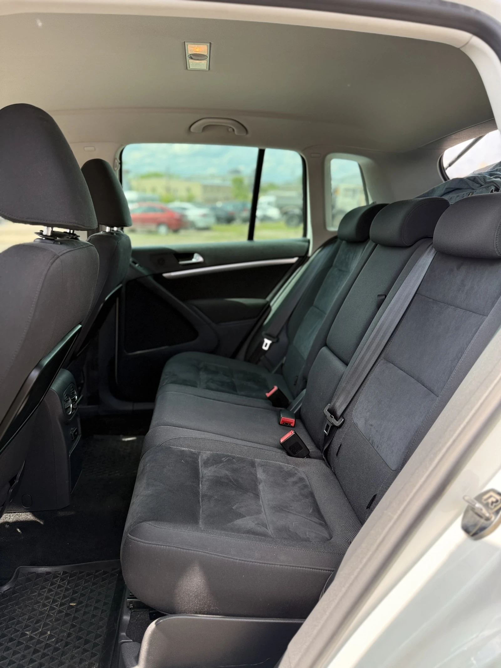 Volkswagen Tiguan, 2012г, полный привод, автомат