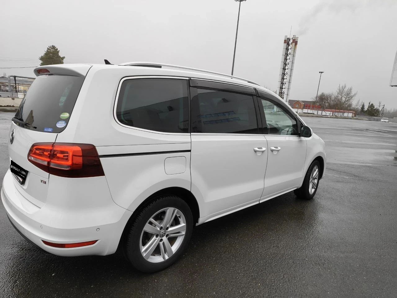 Volkswagen Sharan, 2017г, передний привод, робот