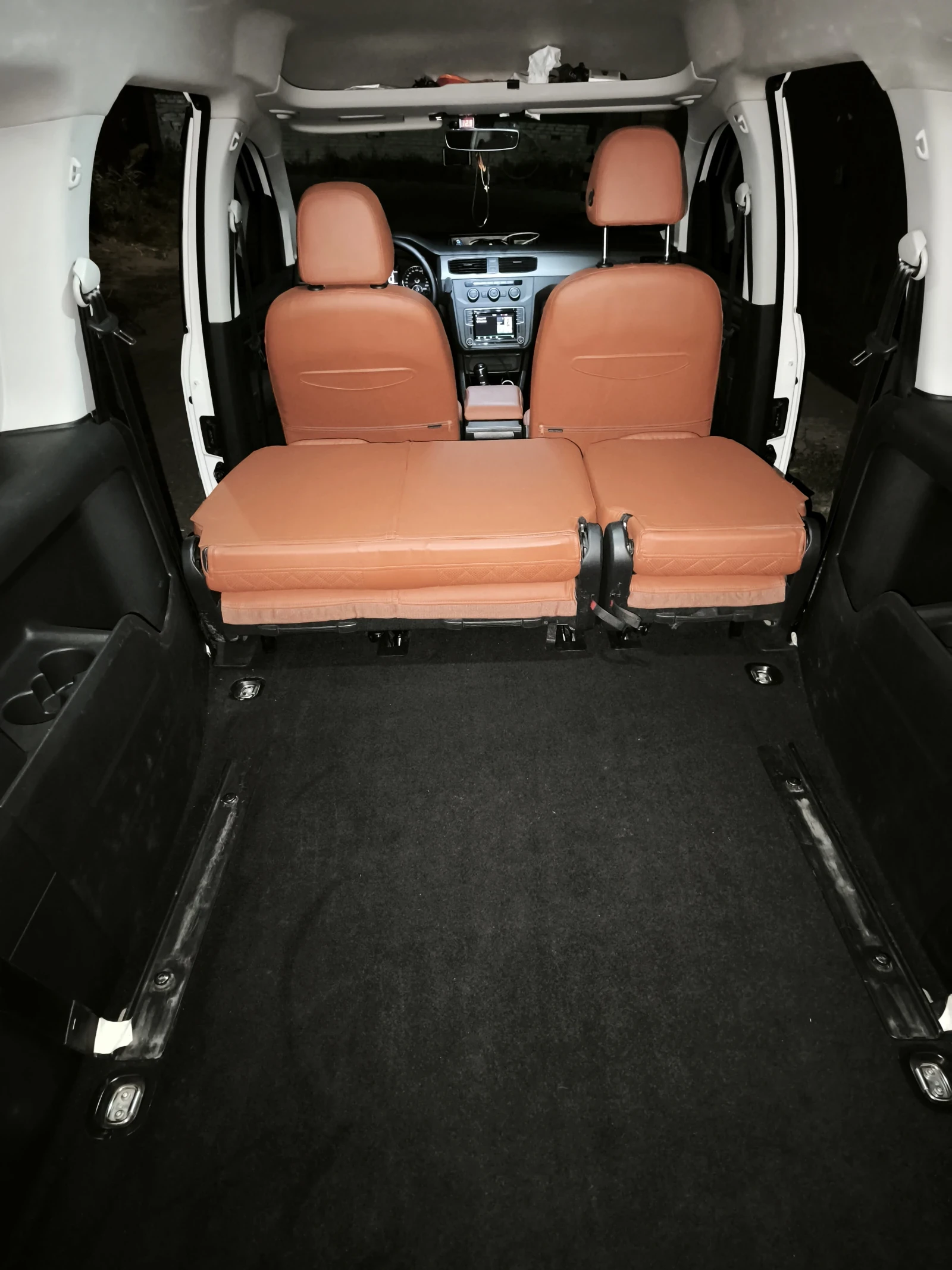 Volkswagen Caddy, 2017г, передний привод, механика