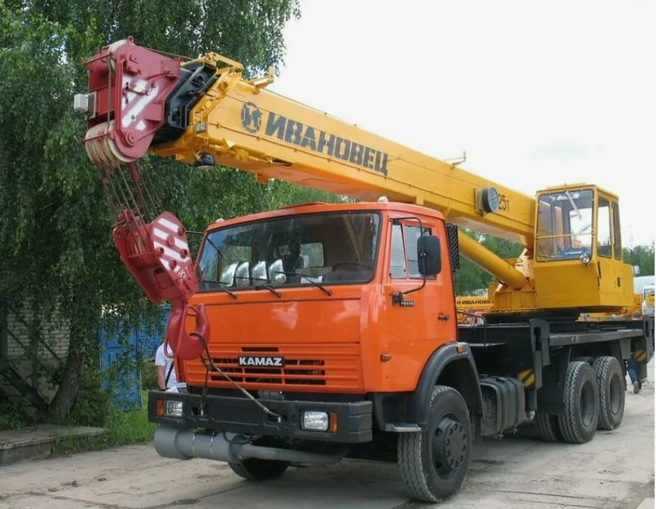 Ивановец КС 45717, 2012г