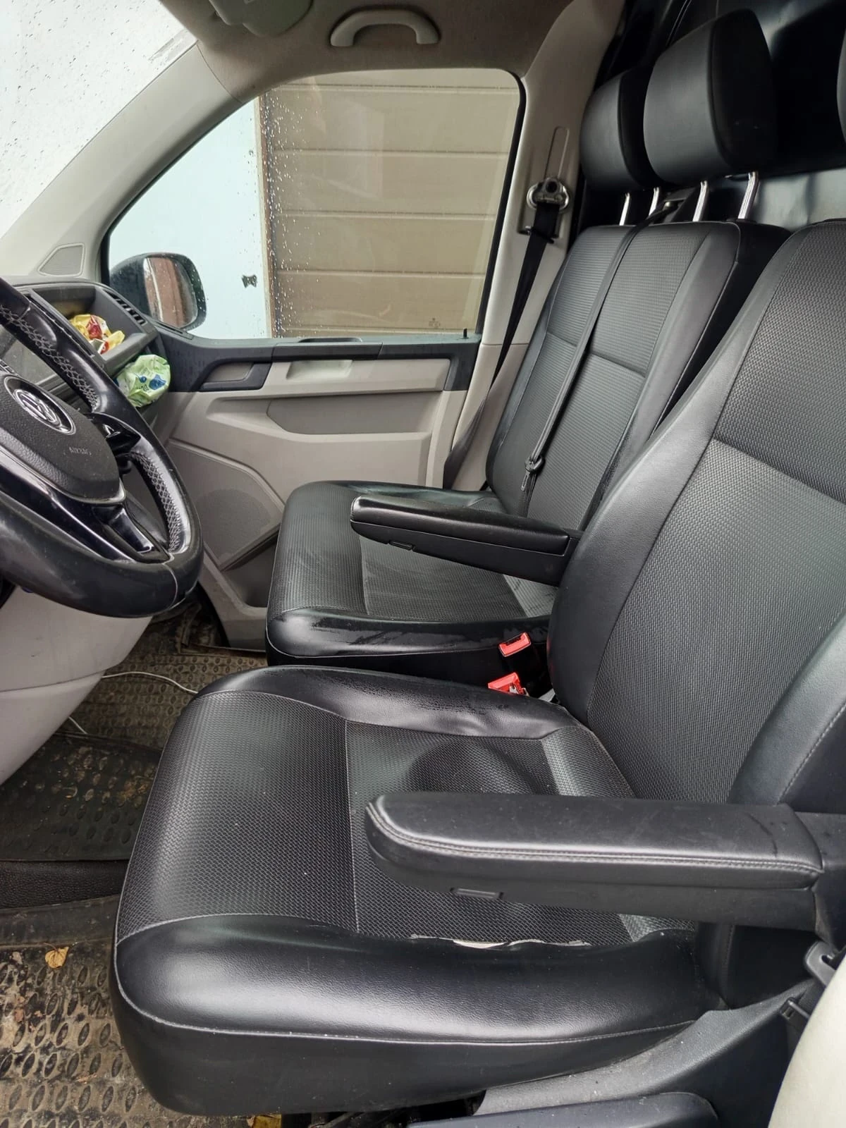 Volkswagen Transporter, 2019г, передний привод, механика