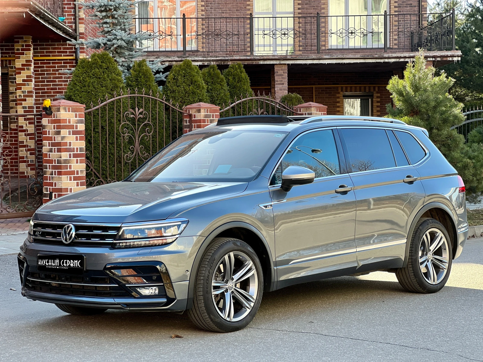 Volkswagen Tiguan, 2019г, полный привод, робот