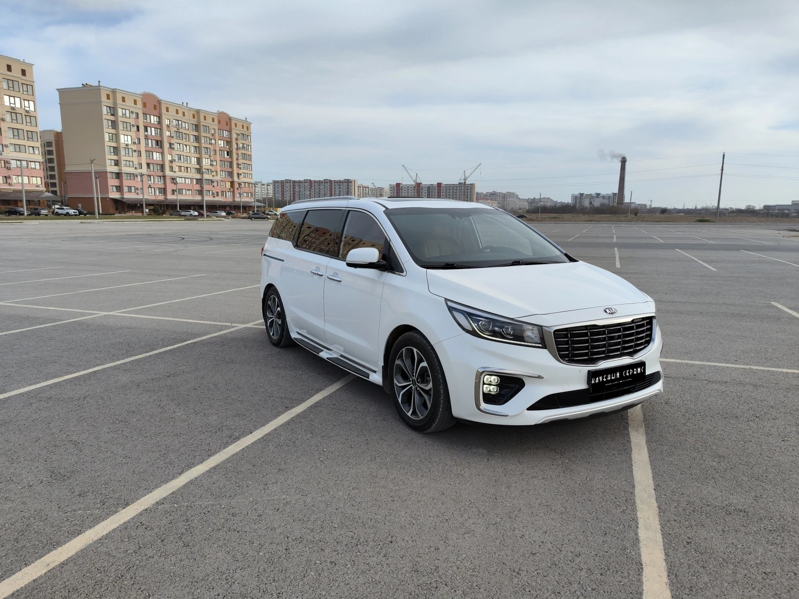 Kia Carnival, 2019г, передний привод, автомат