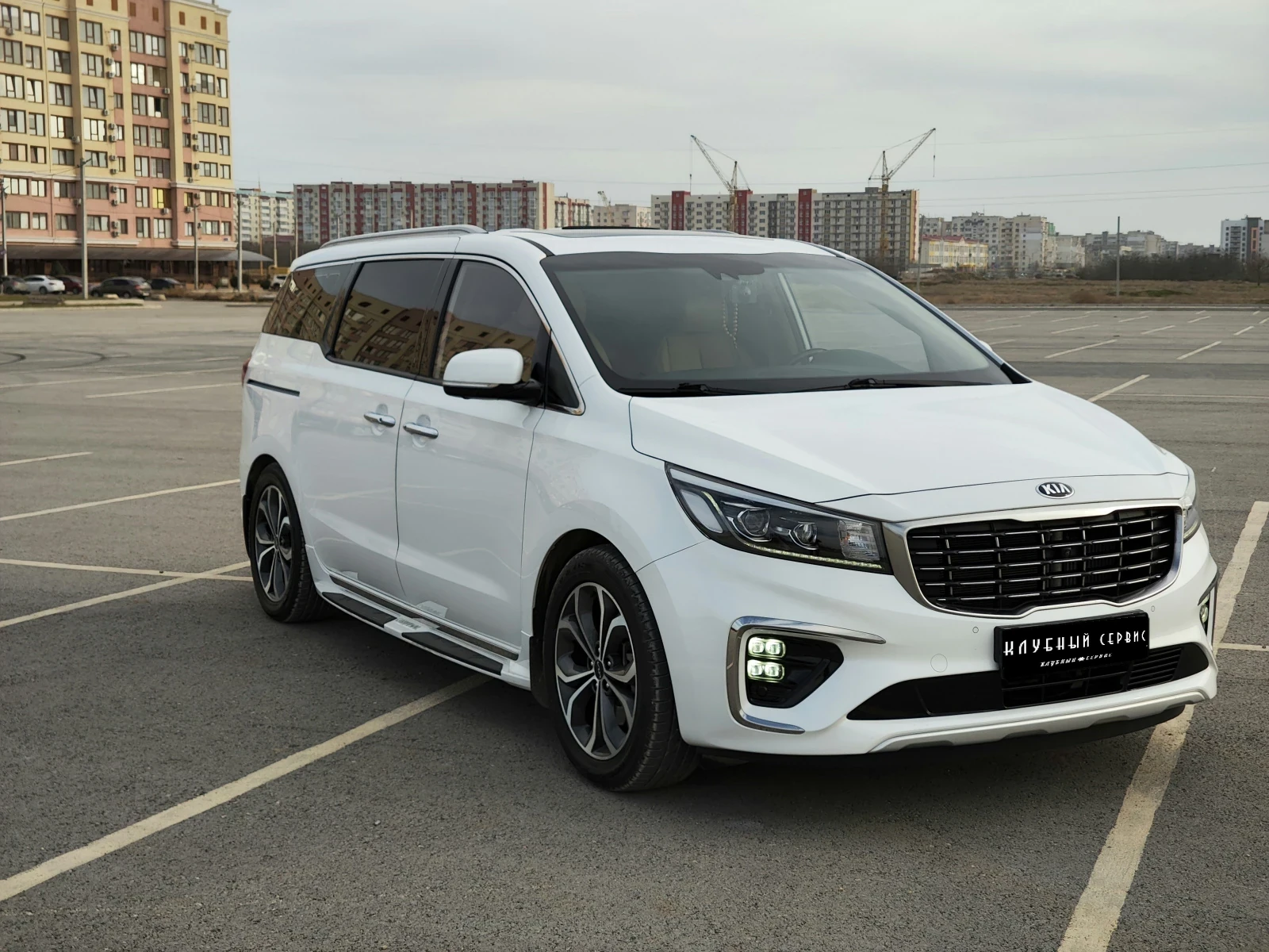 Kia Carnival, 2019г, передний привод, автомат