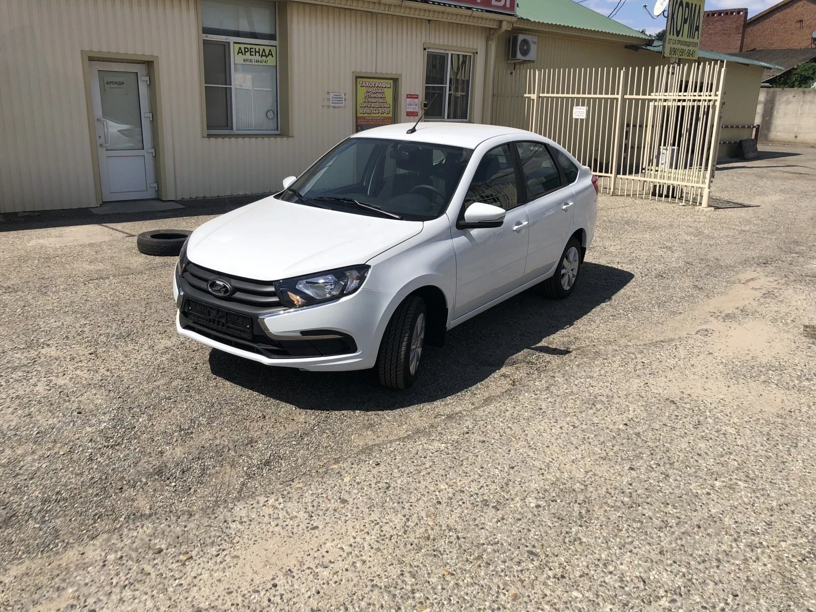 Lada (ВАЗ) Granta, 2023г, передний привод, механика