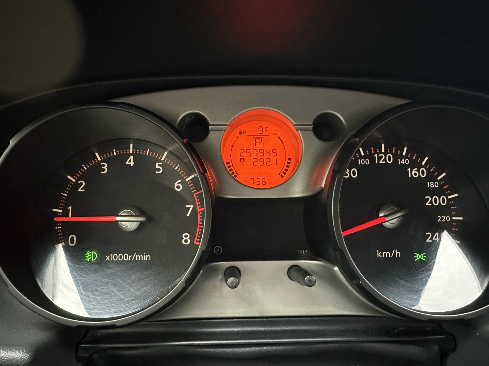 Nissan Qashqai, 2007г, передний привод, вариатор