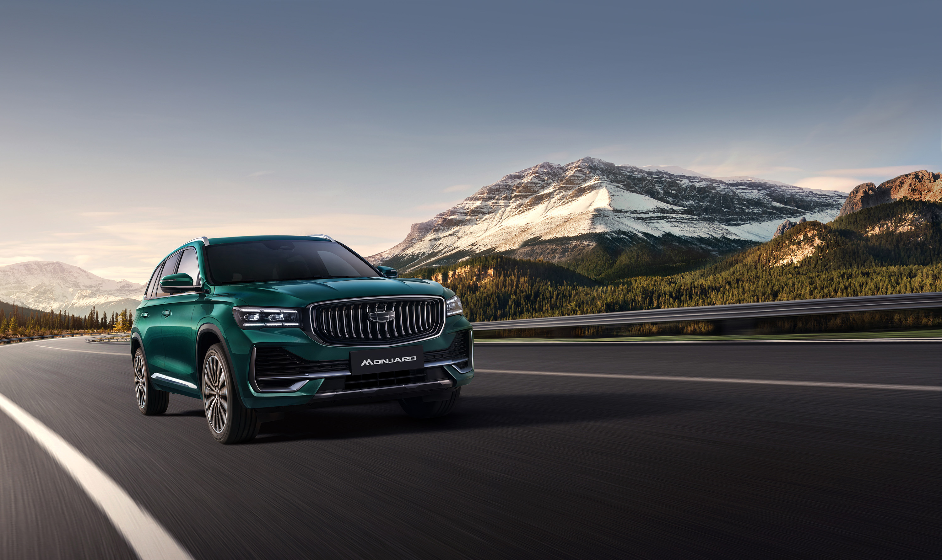 Обновленный кроссовер Geely Monjaro выходит на рынок Казахстана.