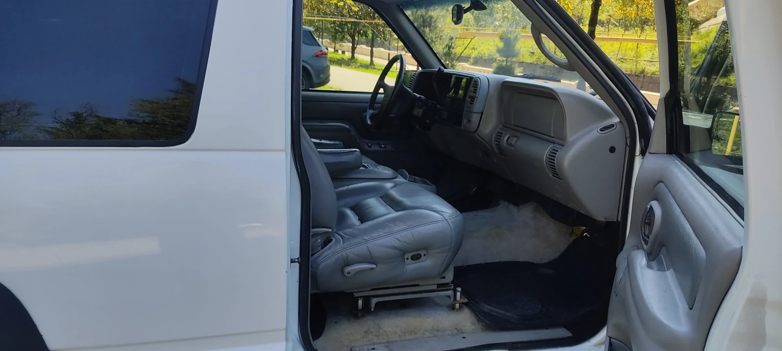 Chevrolet Tahoe, 1997г, полный привод, автомат