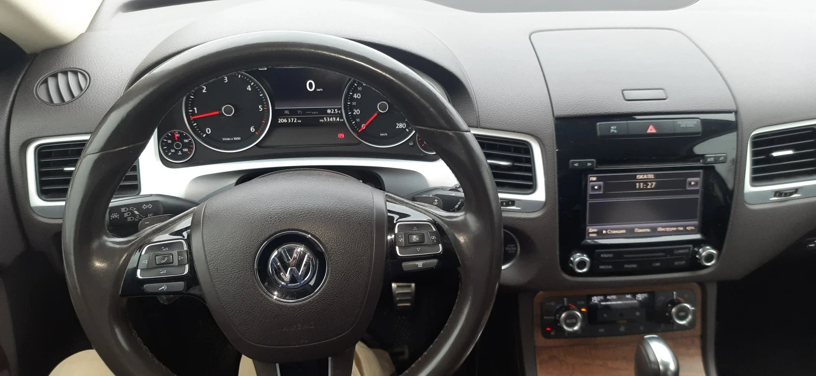 Volkswagen Touareg, 2014г, полный привод, автомат