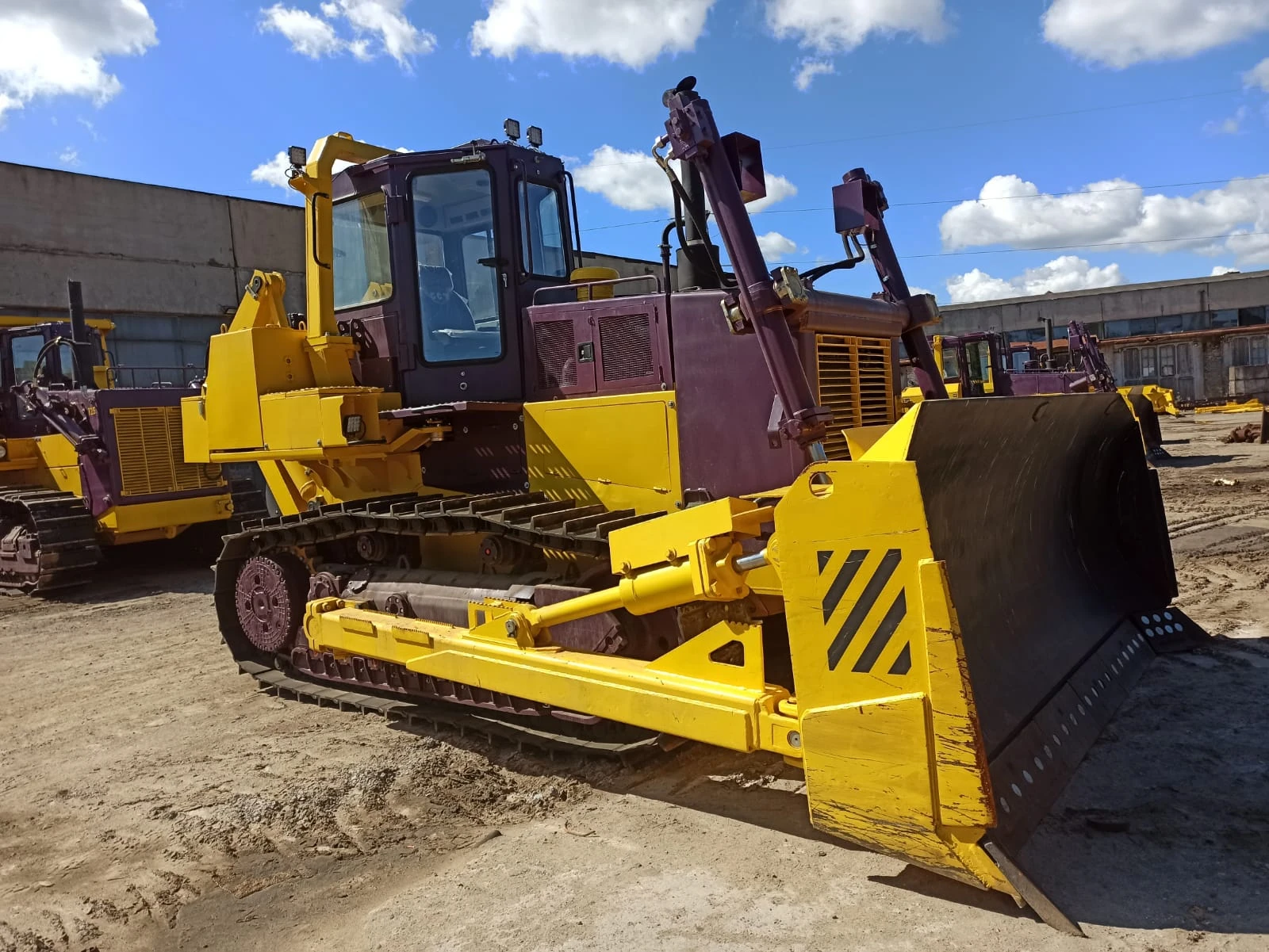 ЧЕТРА Т15, 2011г