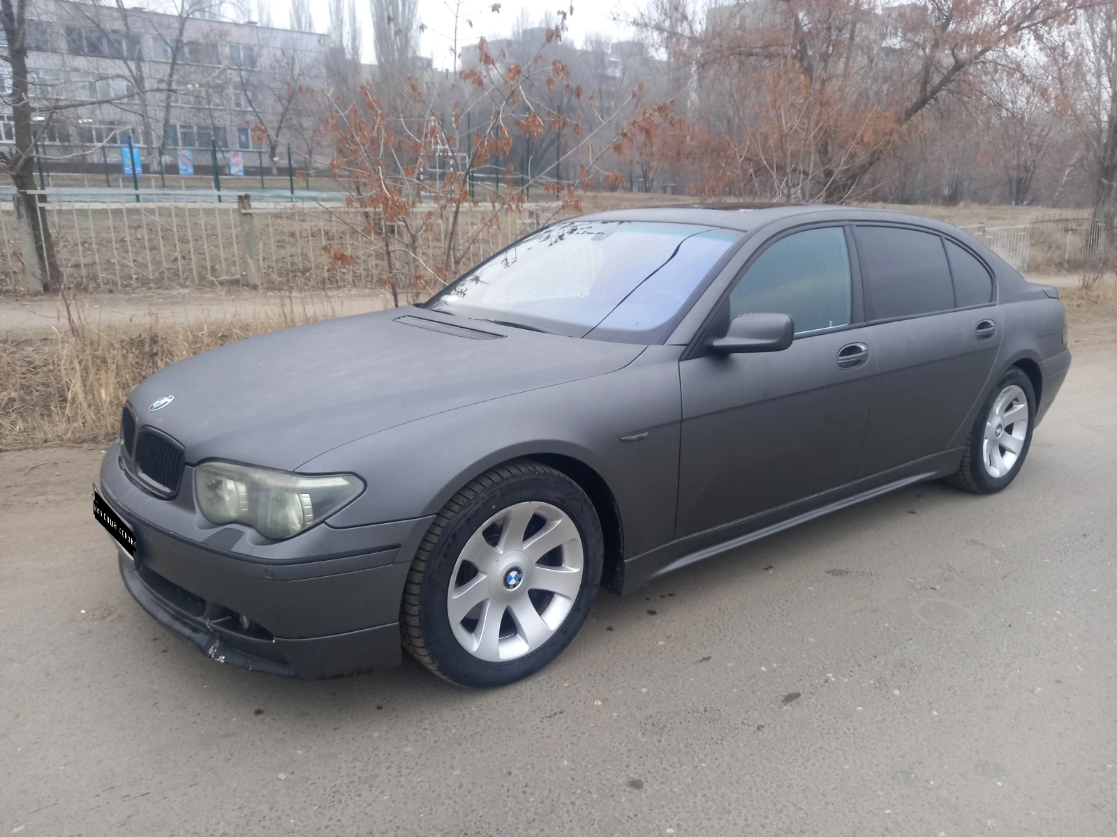 BMW 7 серии, 2004г, задний привод, автомат