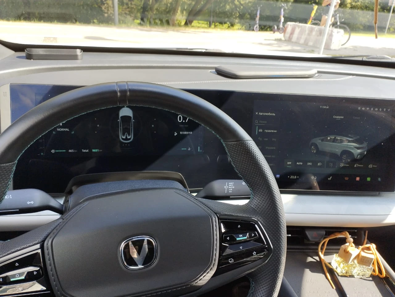 Changan UNI-T, 2023г, передний привод, робот