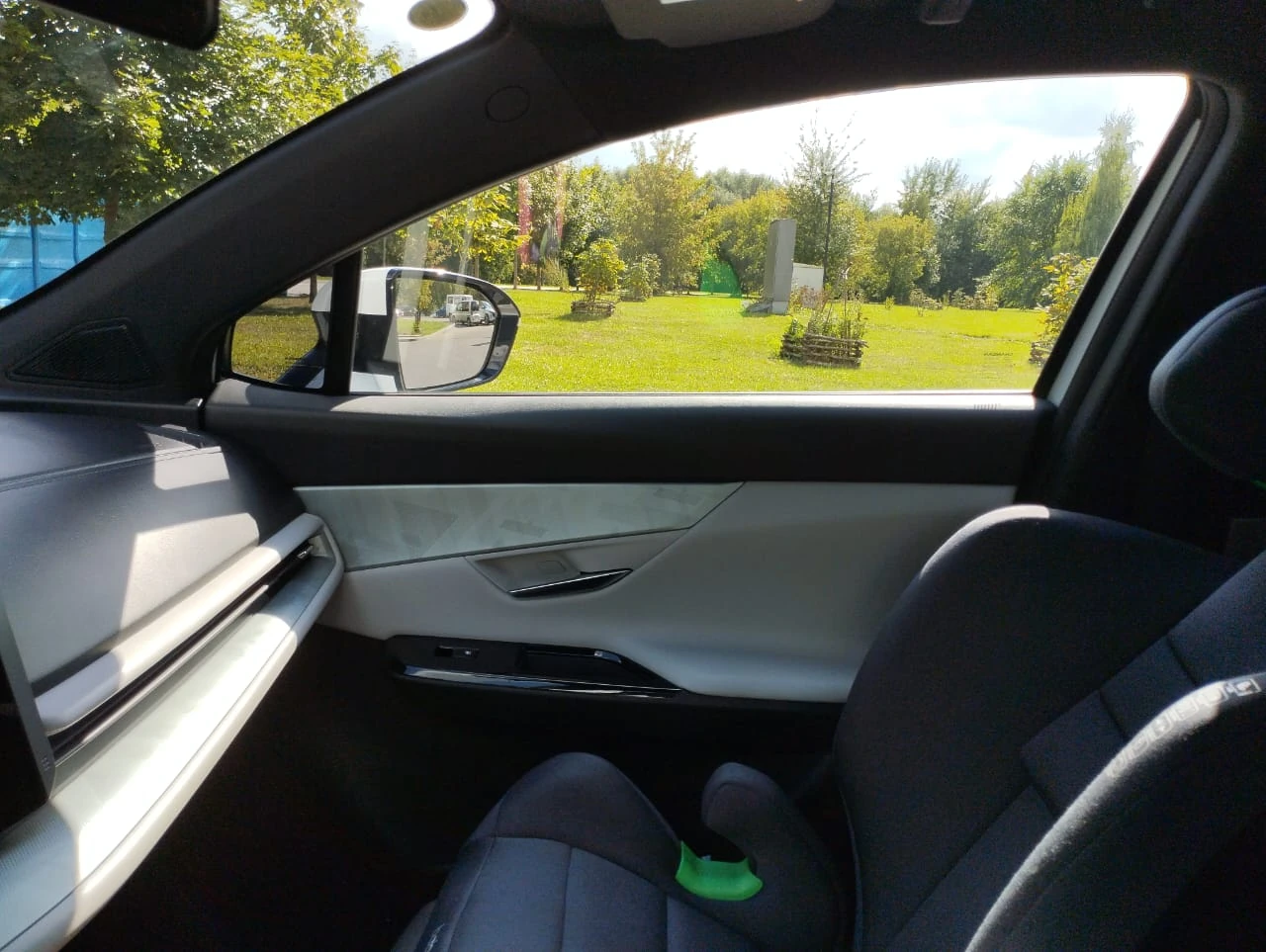 Changan UNI-T, 2023г, передний привод, робот