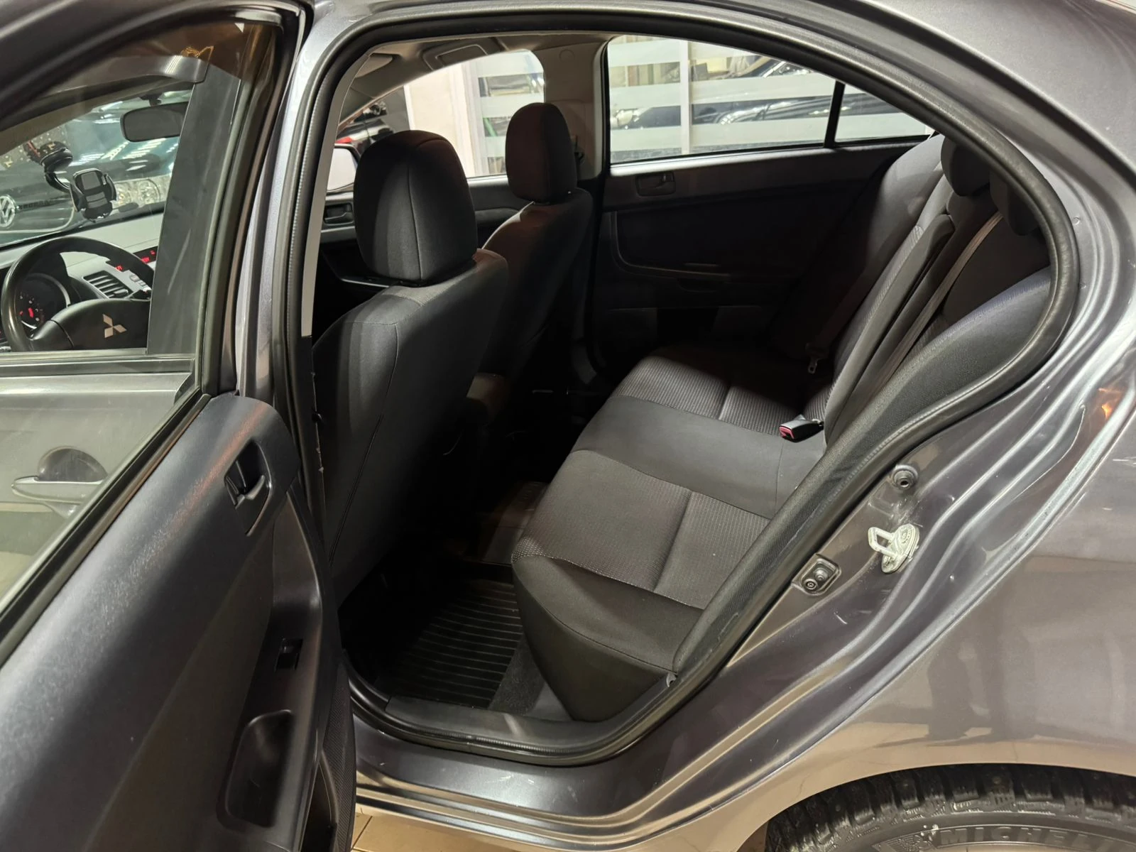 Mitsubishi Lancer, 2009г, передний привод, автомат