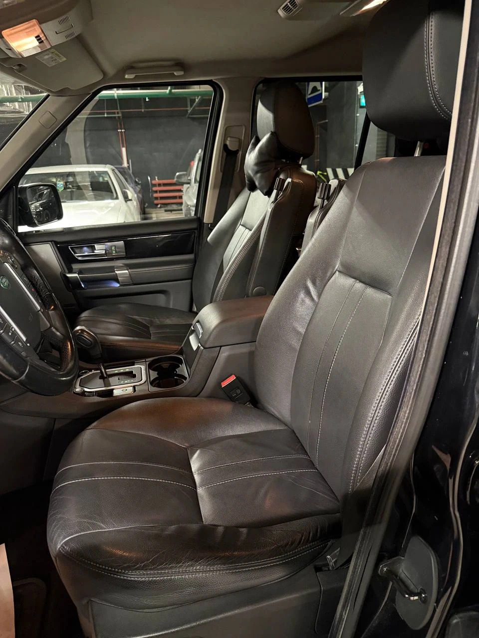 Land Rover Discovery, 2011г, полный привод, автомат