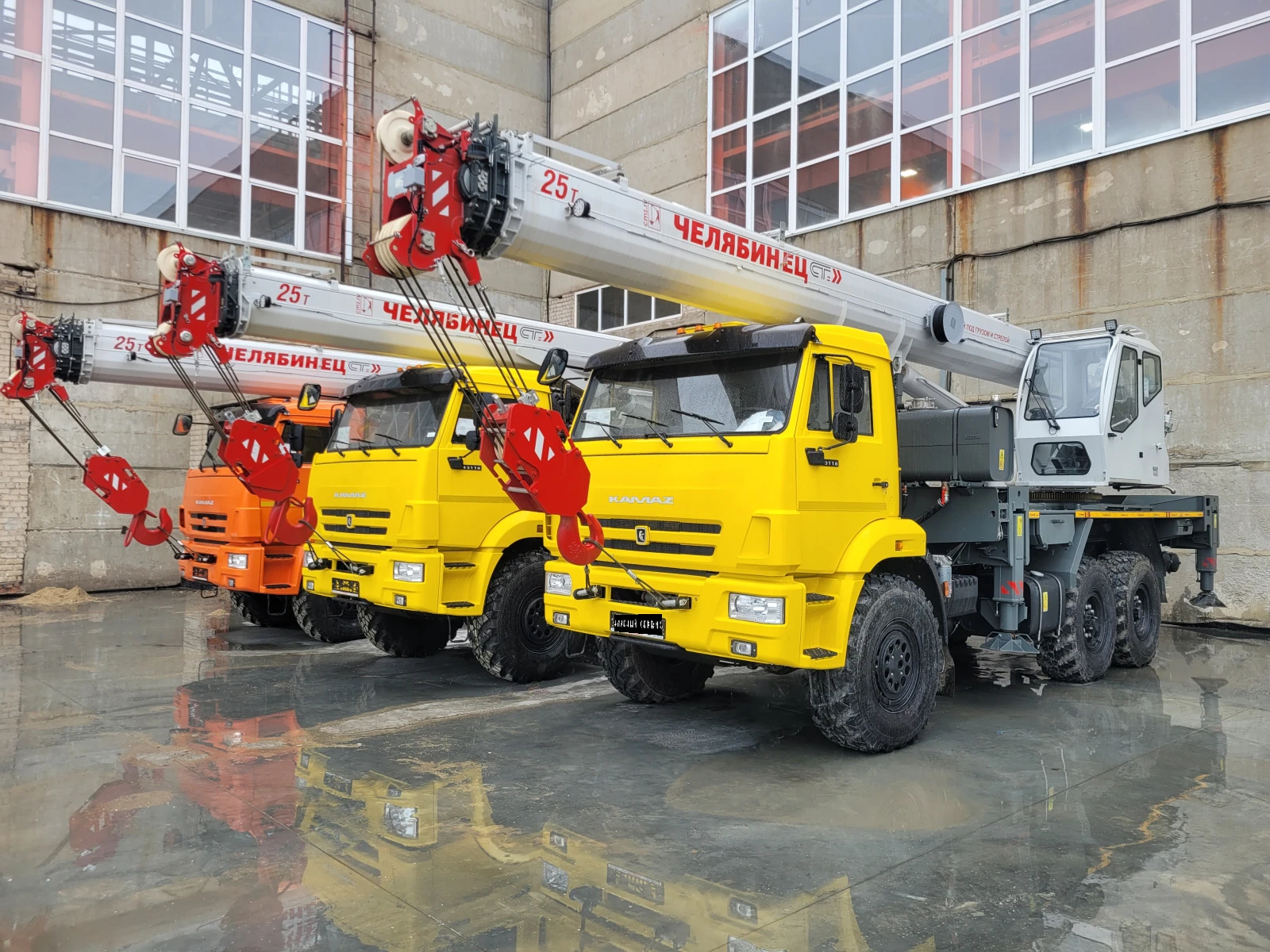 Челябинец КС 55732, 2025г