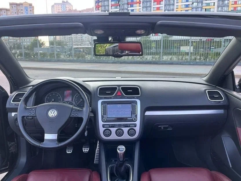 Volkswagen Eos, 2008г, передний привод, механика