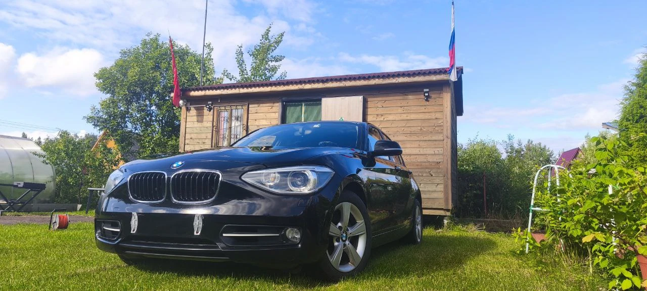 BMW 1 серии, 2013г, задний привод, автомат