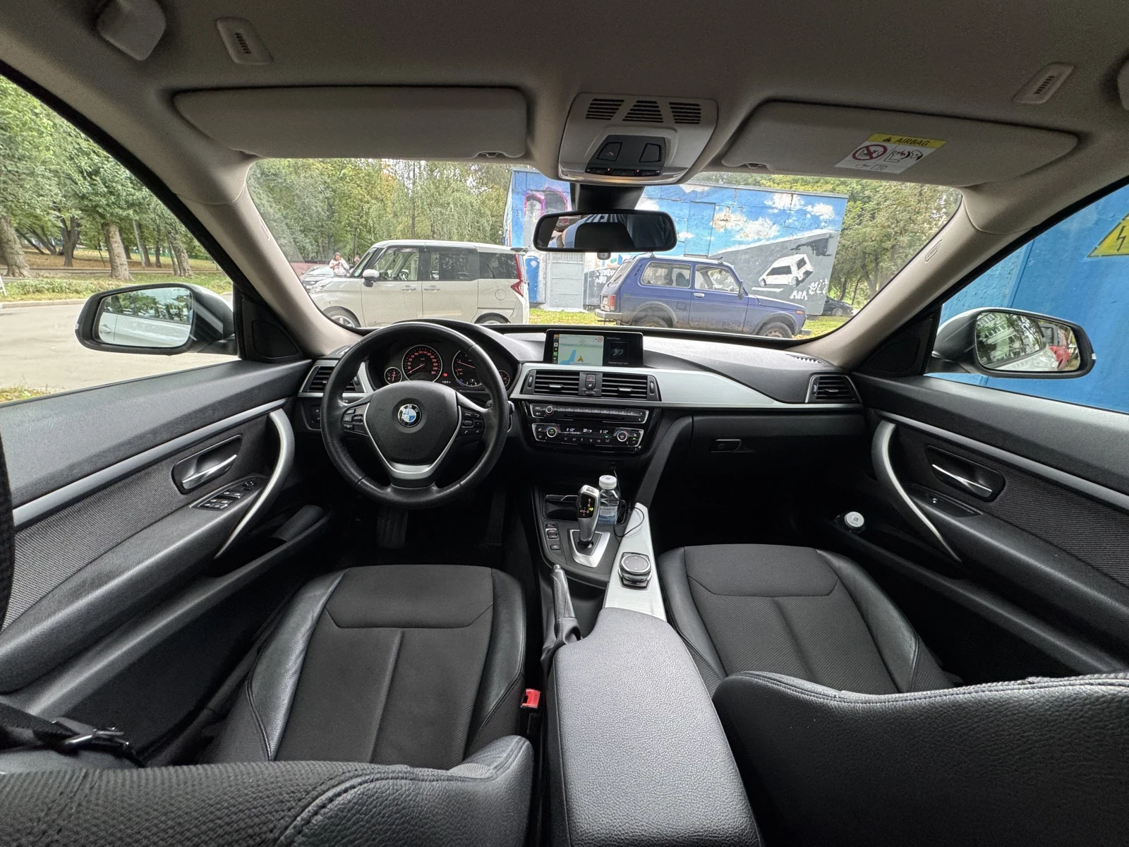 BMW 3 серии, 2016г, задний привод, автомат