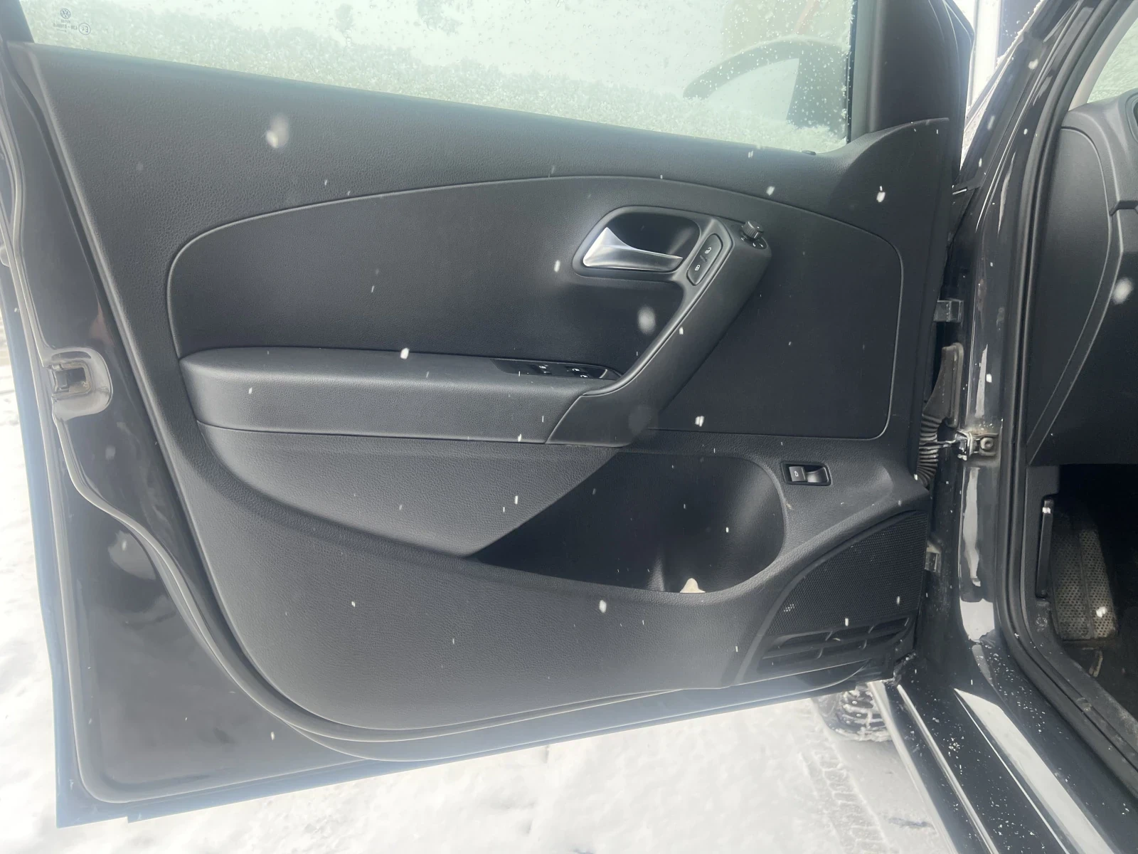 Volkswagen Polo, 2016г, передний привод, механика