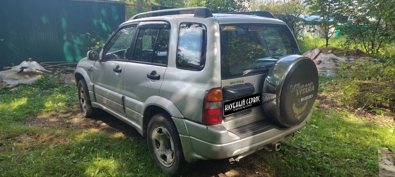 Suzuki Grand Vitara, 2001г, полный привод, автомат