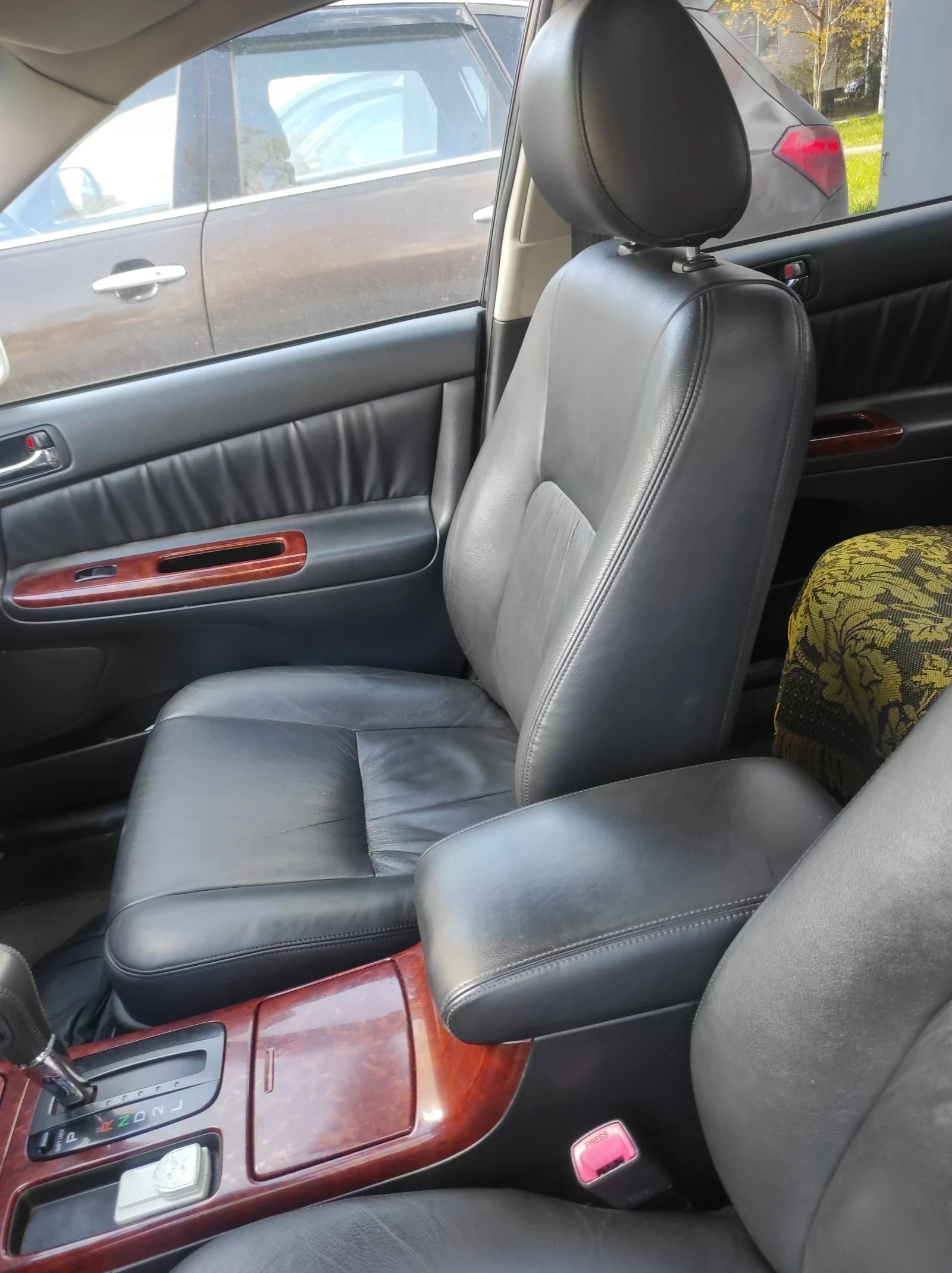 Toyota Camry, 2005г, передний привод, автомат