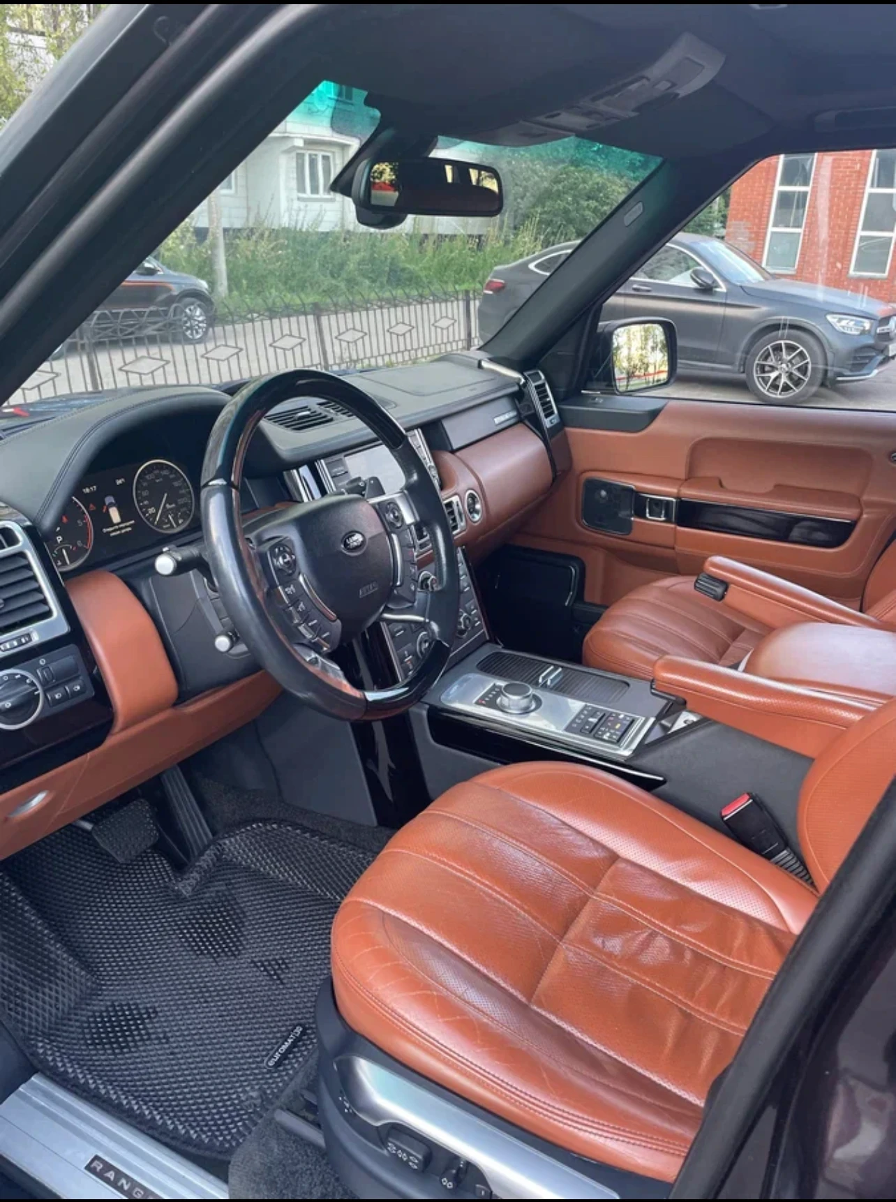 Land Rover Range Rover, 2011г, полный привод, автомат