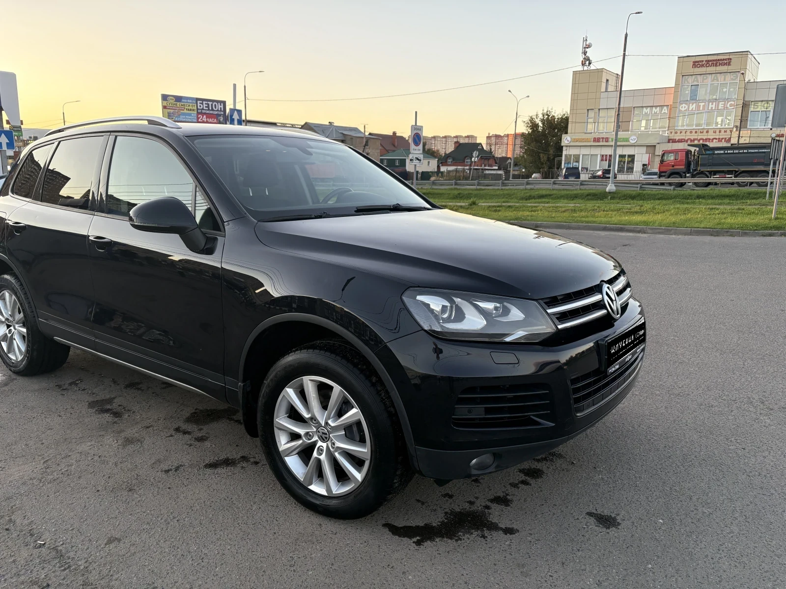 Volkswagen Touareg, 2012г, полный привод, автомат