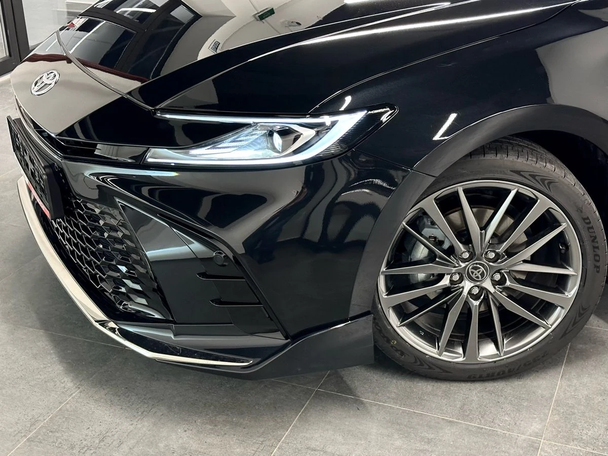 Toyota Camry, 2025г, передний привод, вариатор