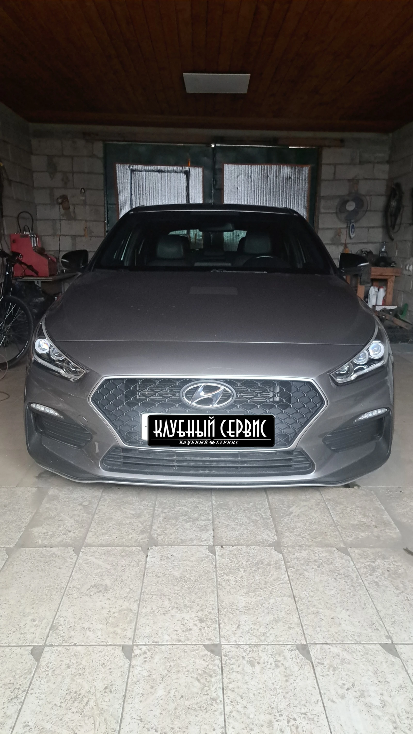 Hyundai Elantra, 2020г., передний привод, робот