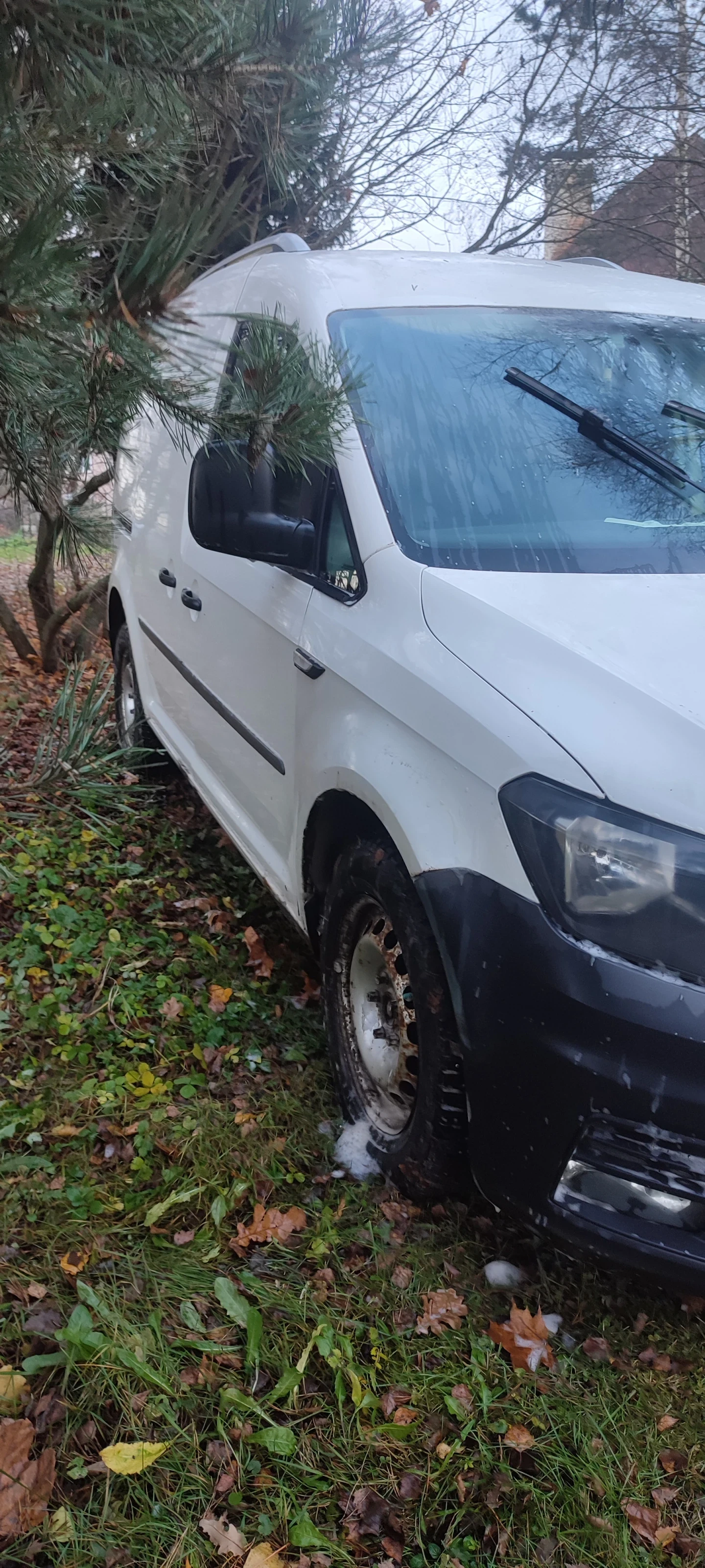 Volkswagen Caddy, 2015г, передний привод, механика