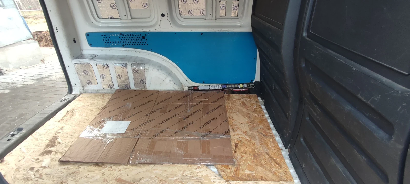 Volkswagen Caddy, 2015г, передний привод, механика