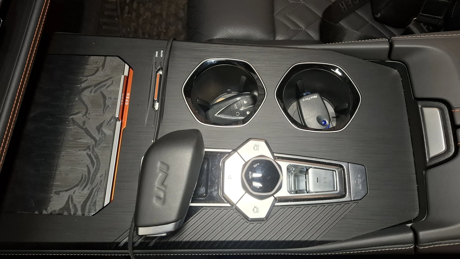 Changan UNI-K, 2024г, полный привод, автомат