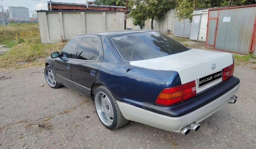 Lexus LS, 1994г, задний привод, автомат