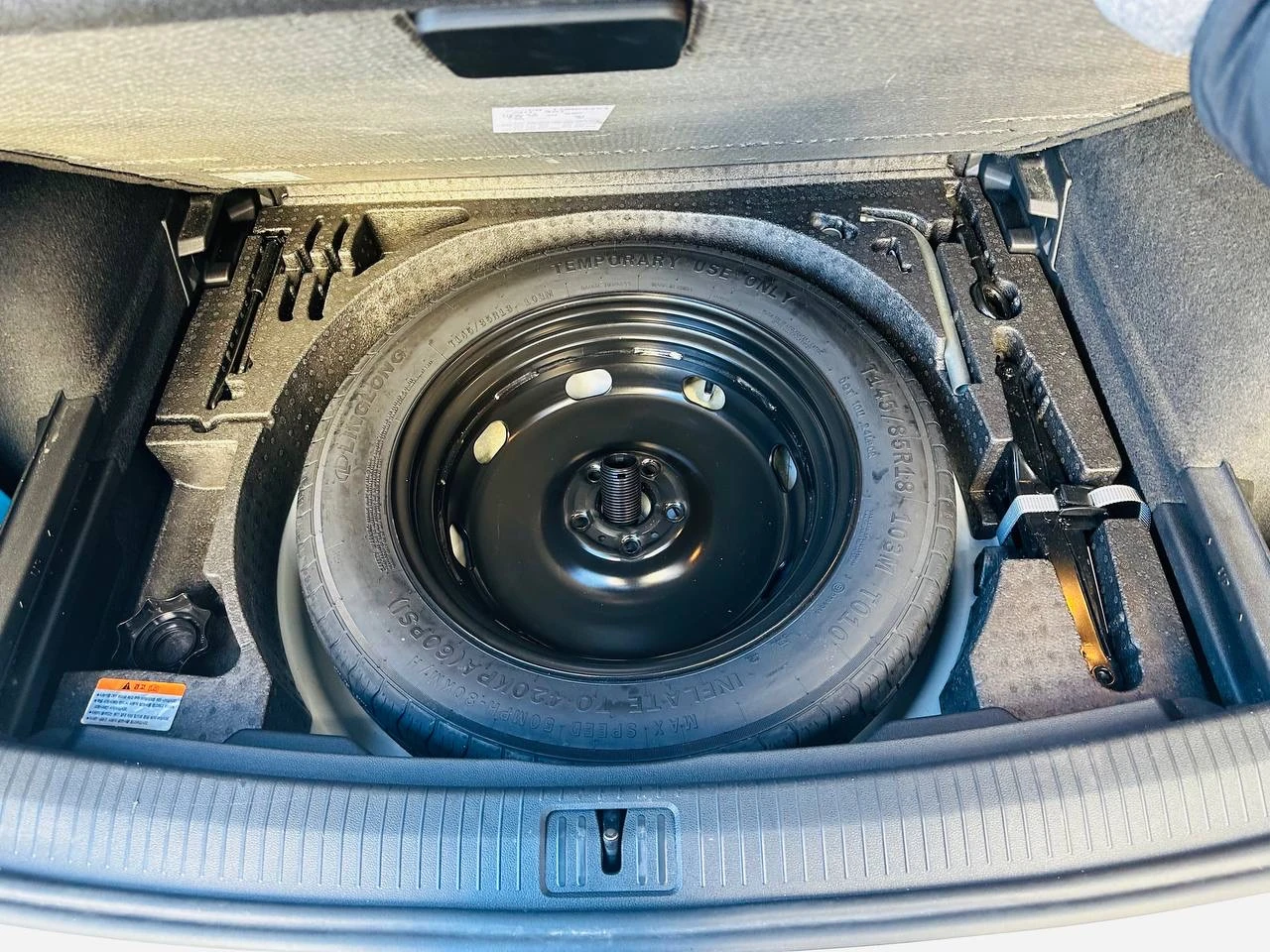 Volkswagen Tiguan, 2020г, полный привод, робот